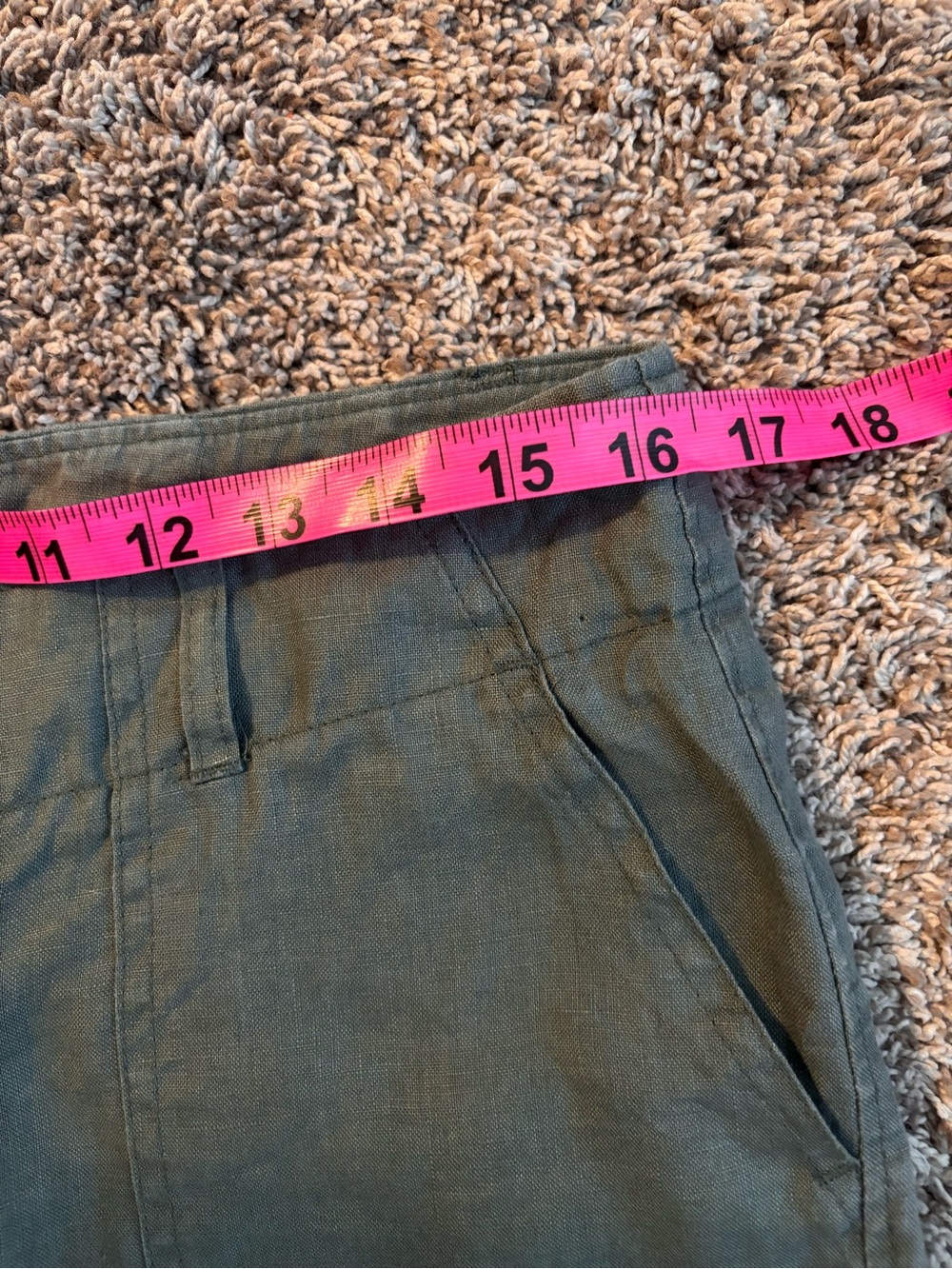 Tahari 100% Linen Slacks – Sage Green | Size 8 | Coastal Minimalist - Picture 6 of 9